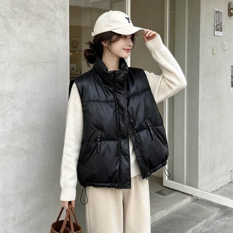BLACK | スタンドカラーボリューム中綿ベスト | LETee