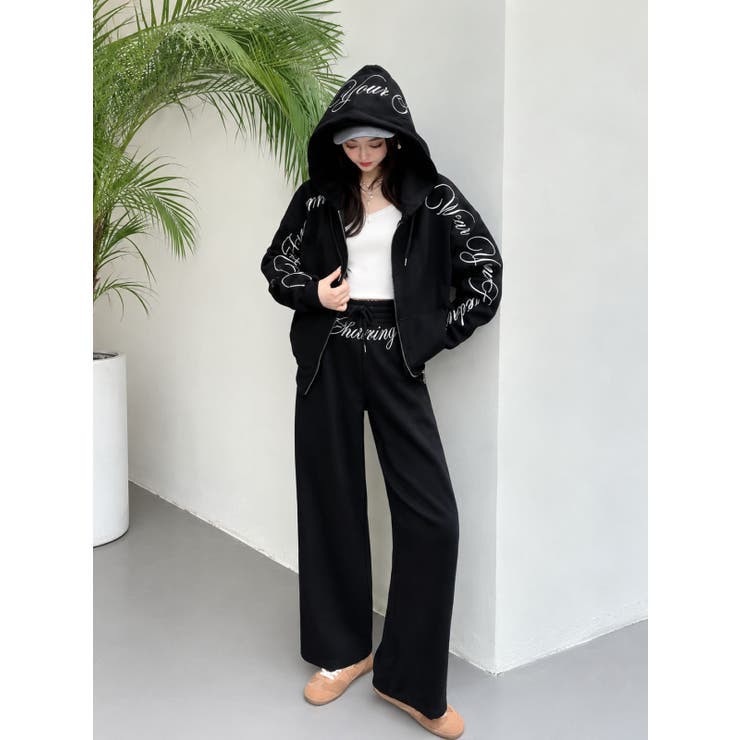 BLACK | ロゴプリントオーバーサイズZIPパーカー＆ワイドパンツセットアップ | LETee