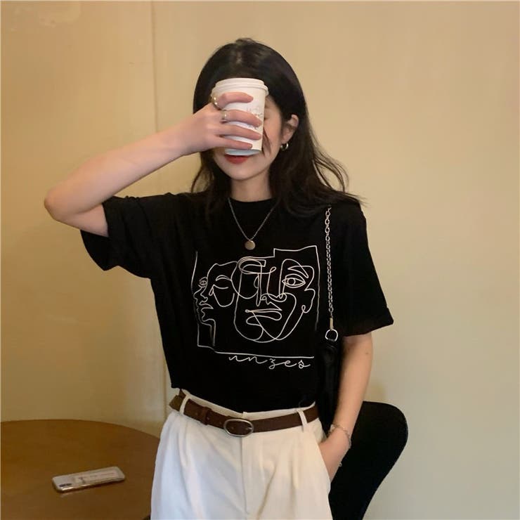 アートプリントＴシャツ/オーバーサイズ/レディースＴシャツ/韓国ファッション