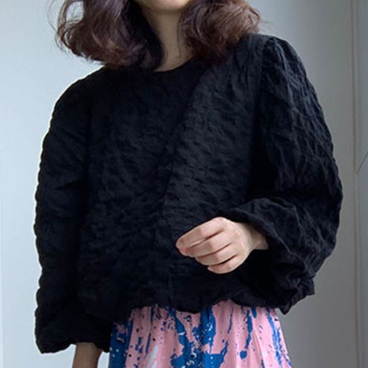 BLACK | ワッフル風変わり織プルオーバーブラウス/袖口ゴム/ボリューム袖 | LETee