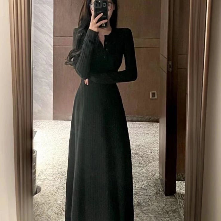 BLACK | ヘンリーネックAラインカットソーワンピース | LETee