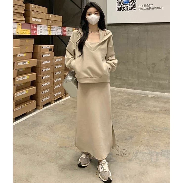 ホルターネックワンピース＆Vプルオーバーセットアップ/裾スリット | LETee | 詳細画像22 