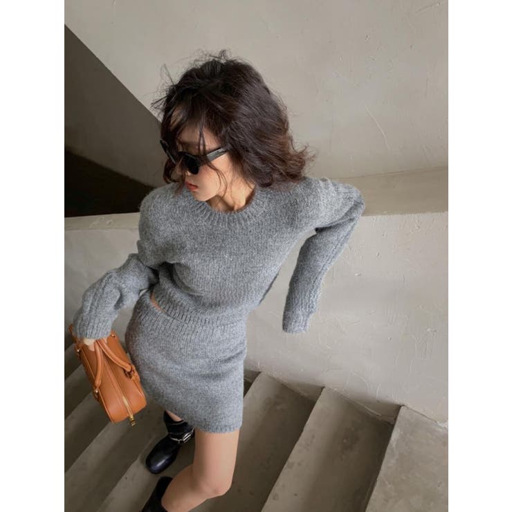 クルーネックプルオーバー＆タイトミニスカート ニットスーツ | LETee | 詳細画像10 