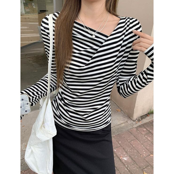 WHITE*BLACK | アシンメトリーネックドレープトップス | LETee