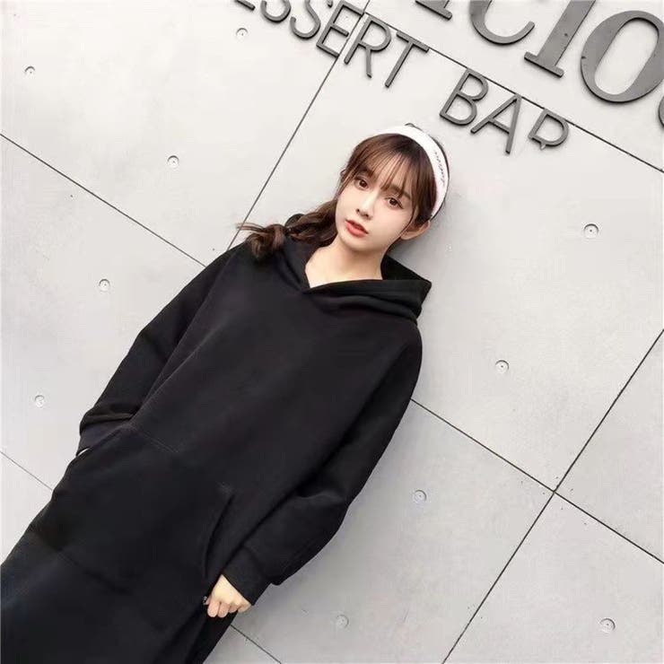 BLACK | サイドスリットプルパーカーワンピース/カンガルーポケット | LETee