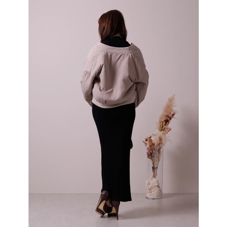 LADYショートブルゾン(WEB限定)[品番：LINW0001683]｜LIPSERVICE