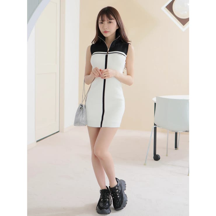 【良好品】 ハーフZIPバイカラーラインワンピース[品番：LINW0002333 ワンピース