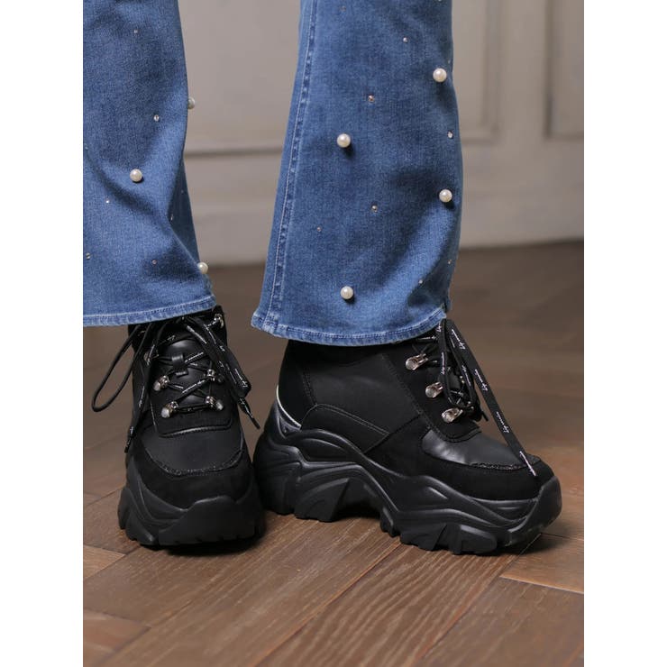 ブラック | ロゴシューレースボリュームソールスニーカー | LIPSERVICE