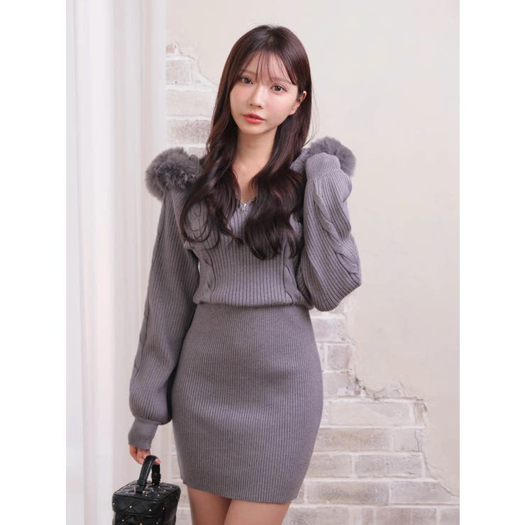 グレー | ファーフードニットワンピース | LIPSERVICE