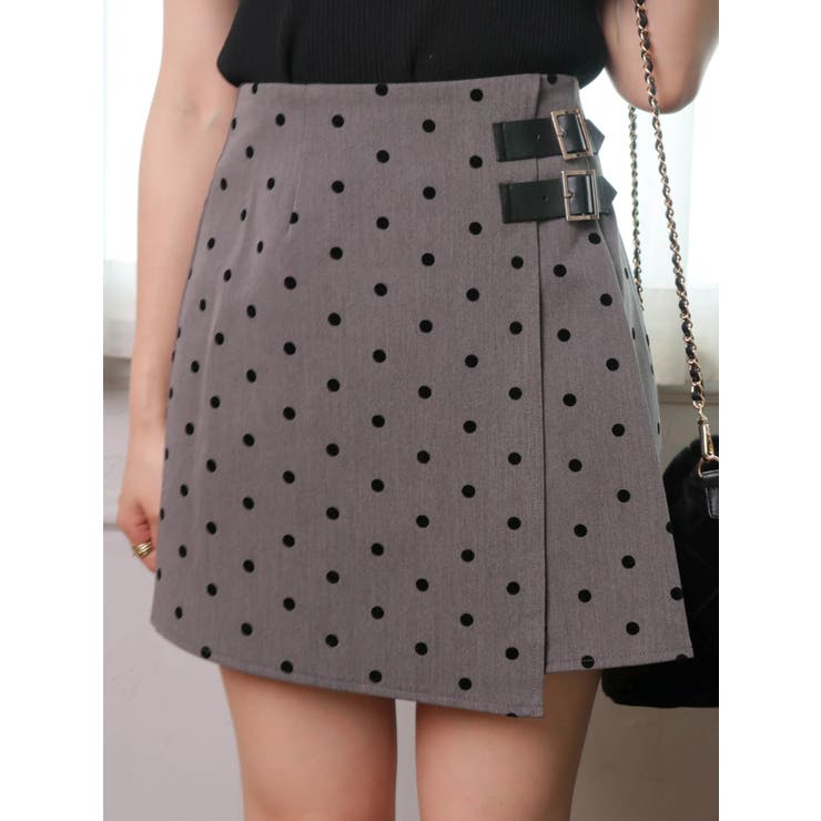 グレー | ダブルベルトラッププリーツスカート | LIPSERVICE