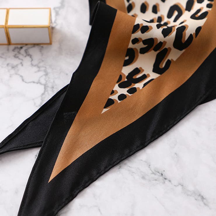⭐️あーちゃん専用manana suerte スカーフプリント& ヒョウ柄op manana suerte（マニャーナスエルテ） スカーフ バンダナ オリジナル