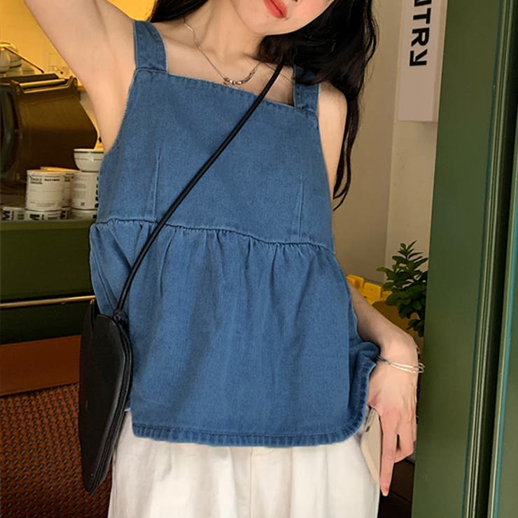 ライトブルー
