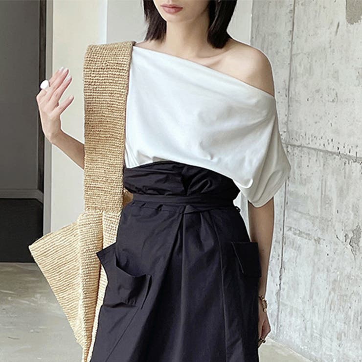 トップス オフショル オフショルダー[品番：ZI000009512]｜IRADOWL