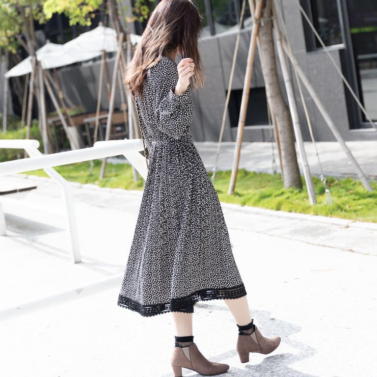 Vネック花柄ワンピース | Frenchic | 詳細画像1 