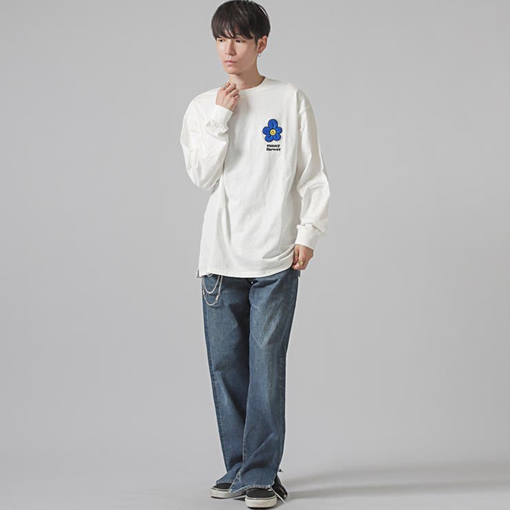 ワンポイントフラワーサガラ刺繍ロンT・ユニセックス・男女兼用・白・黒・ニコちゃん・シンプル・カジュアル・ストリート・ペア・おしゃれ