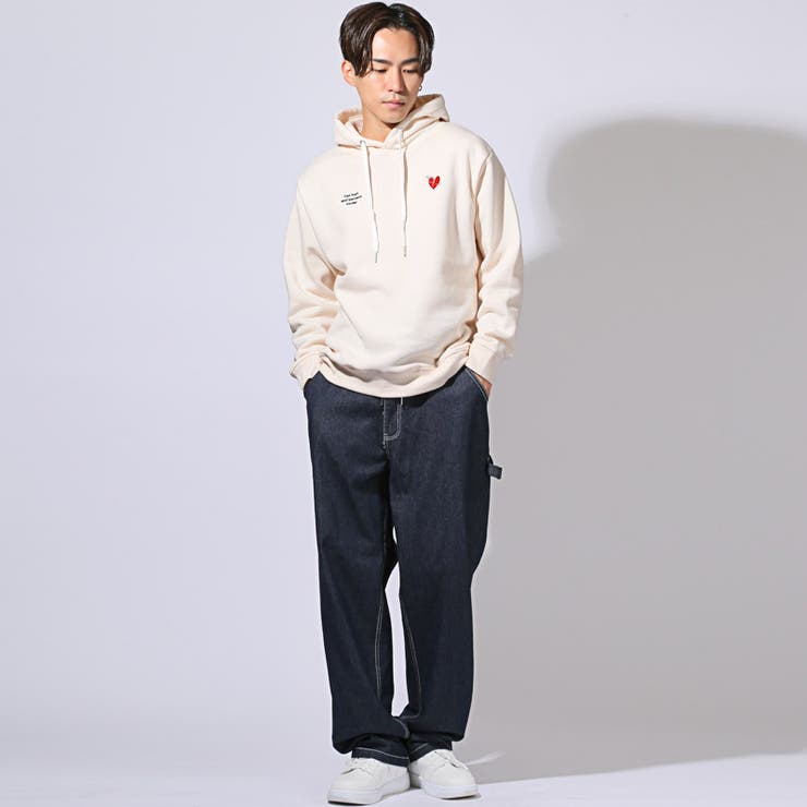 ワンポイント刺繍入り裏起毛パーカー・ユニセックス・男女兼用・秋・冬・シンプル・カジュアル・ストリート・スケーター・韓国・ルームウェア・部屋着