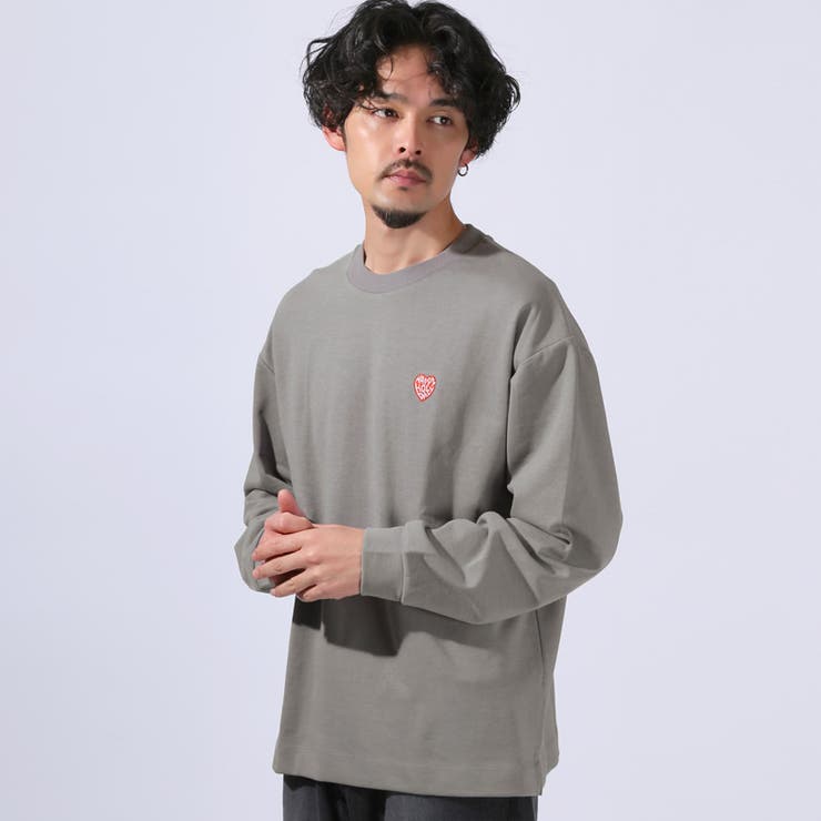グレー