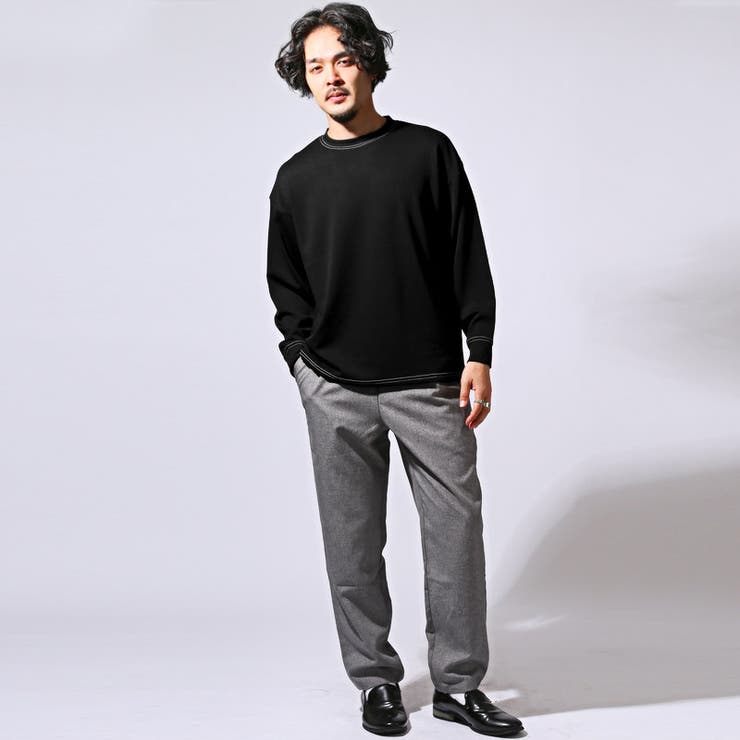 ロンT・長袖Tシャツ・Tシャツ・長袖・メンズ・ロングスリーブ・UVカット・紫外線対策・日焼け防止・ストレッチ・伸縮性・無地・ステッチ・配色・レーヨン・柔らかい・大きいサイズ・ゆったり・エアリー・シンプル・白・黒・ホワイト・ブラック・20代・30代・40代・春夏