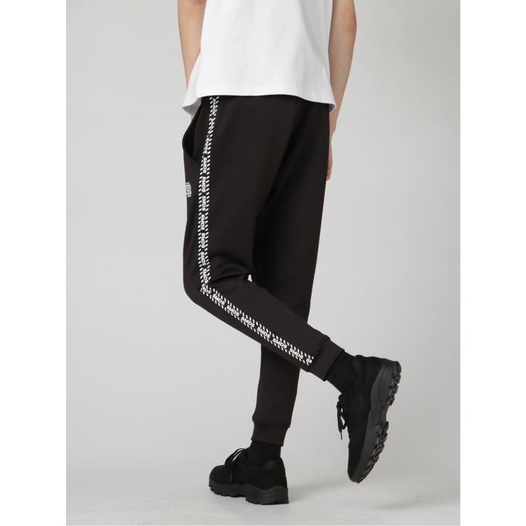 05黒 | ダンボール セットアップ スキニーパンツ | TAKA-Q MEN