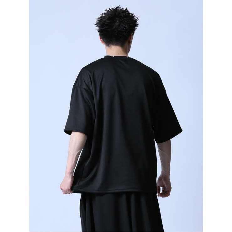 新着 関税送料込み VALENTINO クルーネック半袖 T シャツ ゼロプレッシャーTシャツ《クルーネック》《半袖》 (642030-63