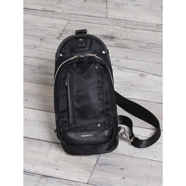 05黒 | ナイロンツイル ボディバッグ | TAKA-Q MEN