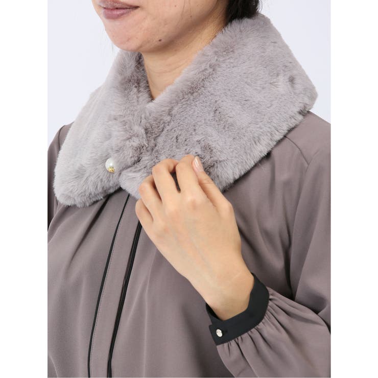 04グレー | エコファー ビッグパール付ティペット | TAKA-Q WOMEN