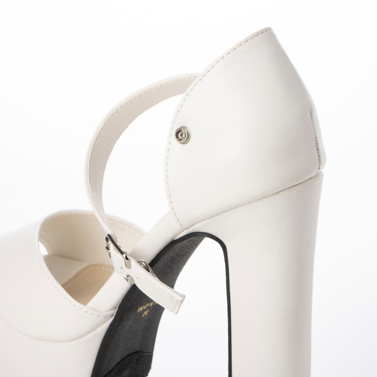 Shoes of the Year] A story about five pairs of shoes in five