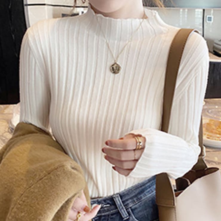 ホワイト | 10カラー。大人かわいいハイネックリブニット。コーディネートのアクセントにも、１… | maison de LATIR