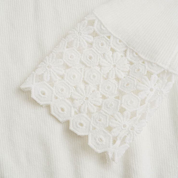 袖口の花柄レースがコーデのアクセントになるVネックニット ニットプルオーバー リ… | maison de LATIR | 詳細画像19 