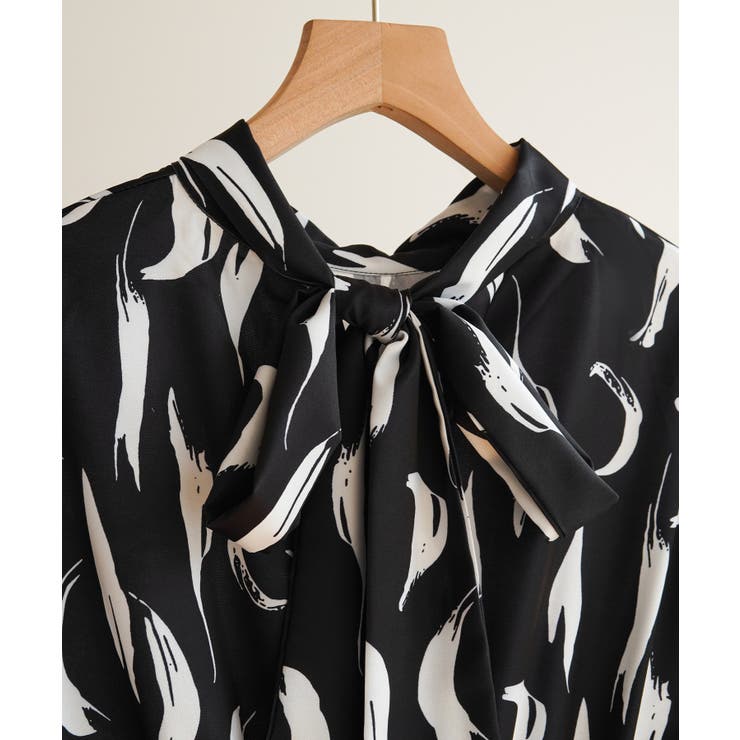 ボウタイリボン スタンドネックデザインがクールなレトロワンピース レトロプリント | maison de LATIR | 詳細画像19 