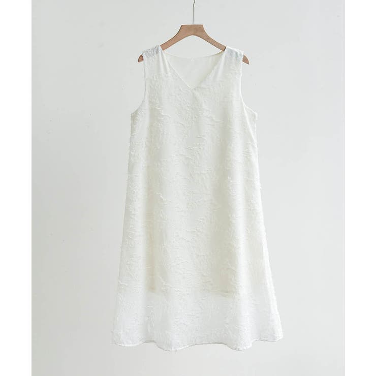 おしゃれな夏服。一枚でこなれる上品シャギーフリンジIラインワンピース | maison de LATIR | 詳細画像20 