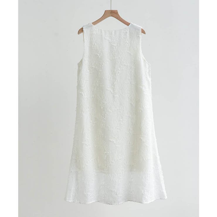 おしゃれな夏服。一枚でこなれる上品シャギーフリンジIラインワンピース | maison de LATIR | 詳細画像21 