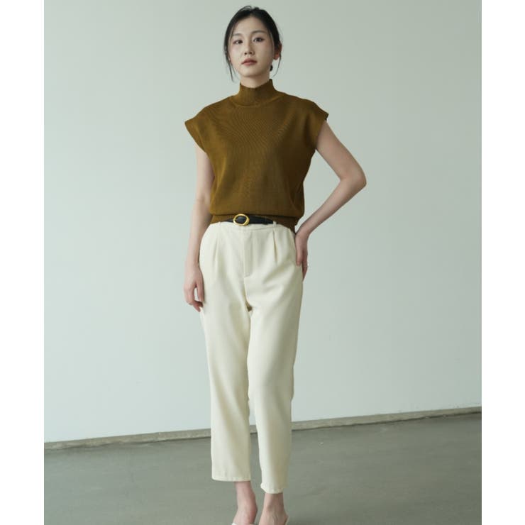 シンプルなデザインが上品なフレンチスリーブハイネックニットトップス モックネック | maison de LATIR | 詳細画像27 