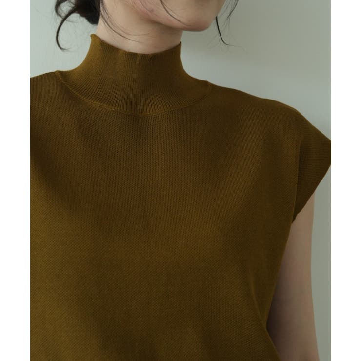 シンプルなデザインが上品なフレンチスリーブハイネックニットトップス モックネック | maison de LATIR | 詳細画像37 
