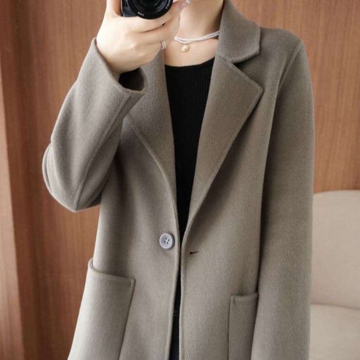 カーキ | 軽やかでソフトな着心地◎大人気のミドル丈チェースターコート ハーフコート | maison de LATIR