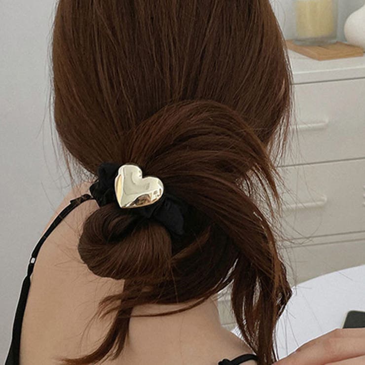 ゴールド | 可愛くて上品なメタルハートモチーフシュシュ ヘアアクセサリー メタル | maison de LATIR