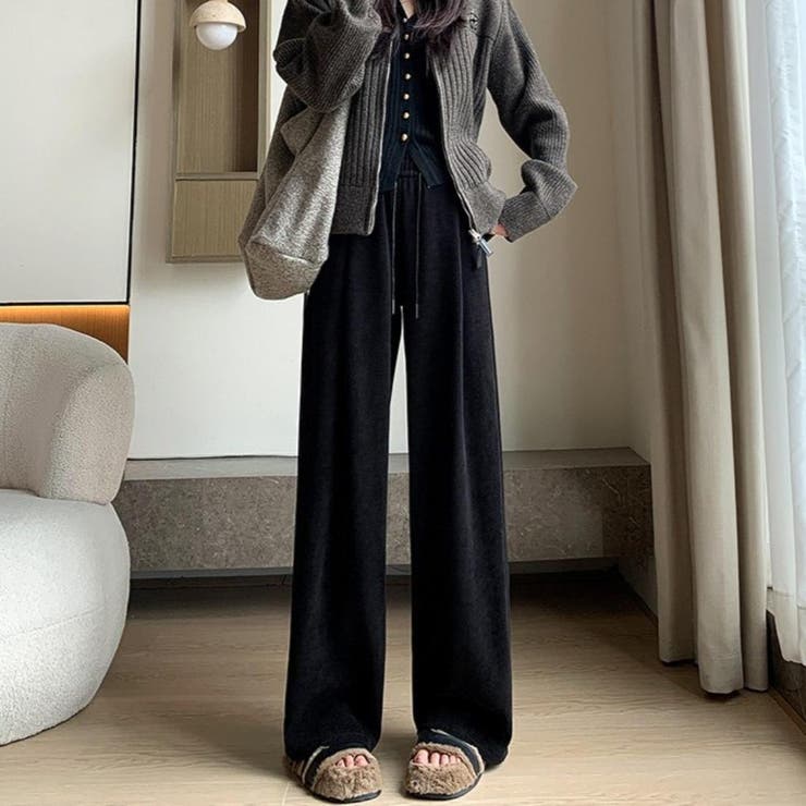 ブラック | オフィスカジュアルなレディースコーデュロイワイドパンツ ボトム オフィスカジュアル | maison de LATIR