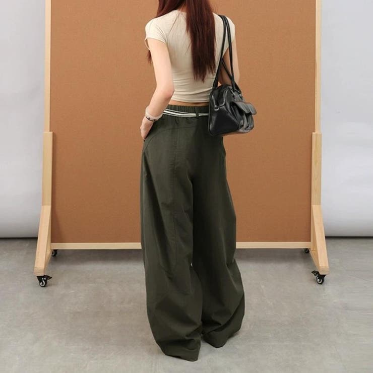 今っぽい着こなしが叶うカーブワイドパンツ レディース ルーズシルエット | maison de LATIR | 詳細画像10 