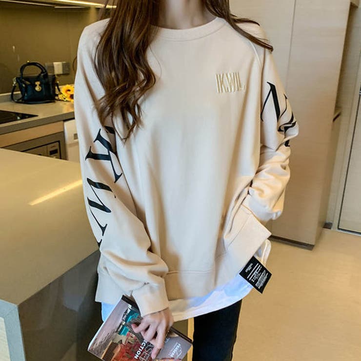 クリーム | インパクトのあるロゴが印象的なスウェット ゆったり ラフ可愛い | maison de LATIR