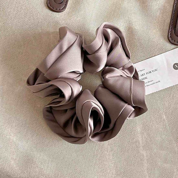 ライトブラウン | 巻くだけで華やかなシュシュ アクセサリー 雑貨 | maison de LATIR