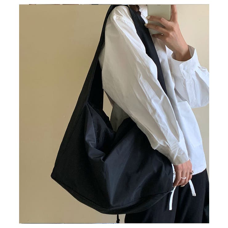 DE MERIEL ショルダーバッグ ODD SHOULDER M X（UNISEX）: レザーバッグ｜ディーゼル（DIESEL