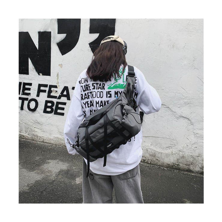 メンズ感が可愛いビッグショルダーバッグ メッセンジャーバッグ メンズも使える | maison de LATIR | 詳細画像3 