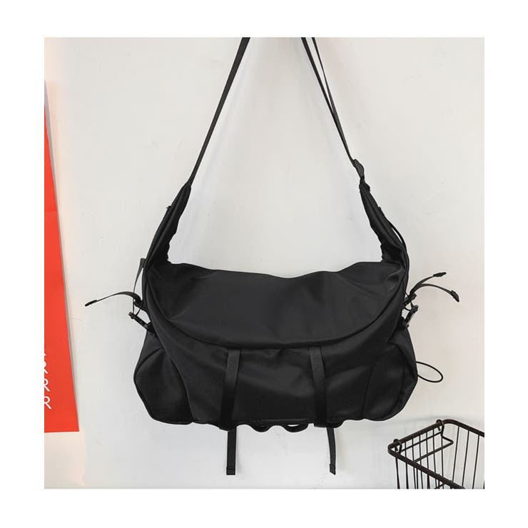 メンズ感が可愛いビッグショルダーバッグ メッセンジャーバッグ メンズも使える | maison de LATIR | 詳細画像9 