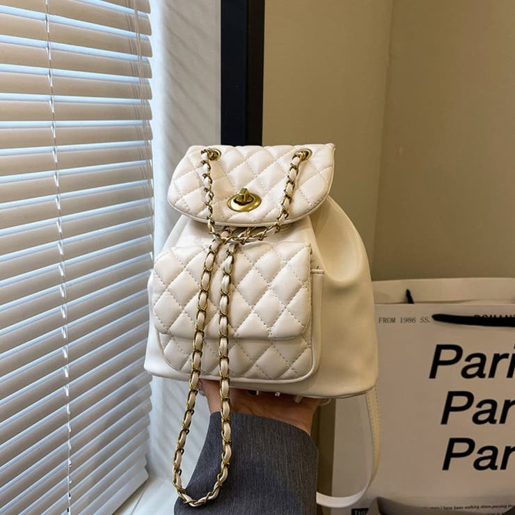ホワイト | フォルムが可愛い2wayリュック チェーンショルダーバッグ 高見え | maison de LATIR