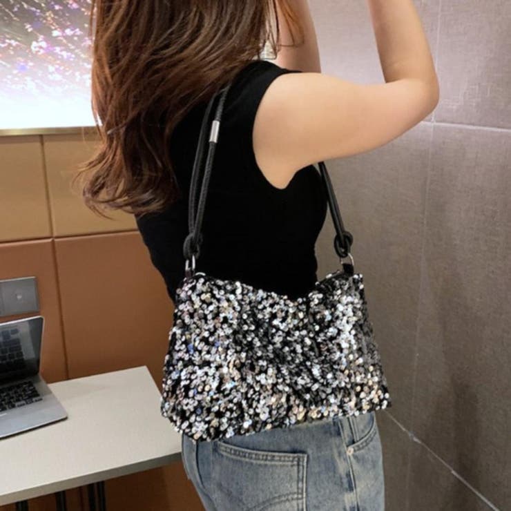 シルバー | アクセサリー感覚でデイリーに活躍するショルダーバッグ バッグ ファッション雑貨 | maison de LATIR