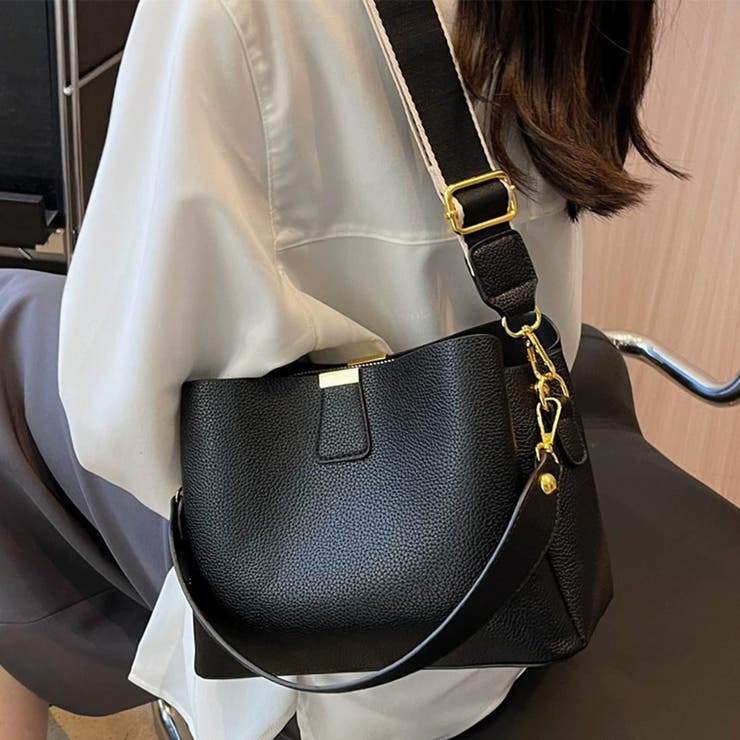 ブラック | ころんとしたシルエットがかわいい3wayミニバッグ ハンドバック ショルダーバッ… | maison de LATIR