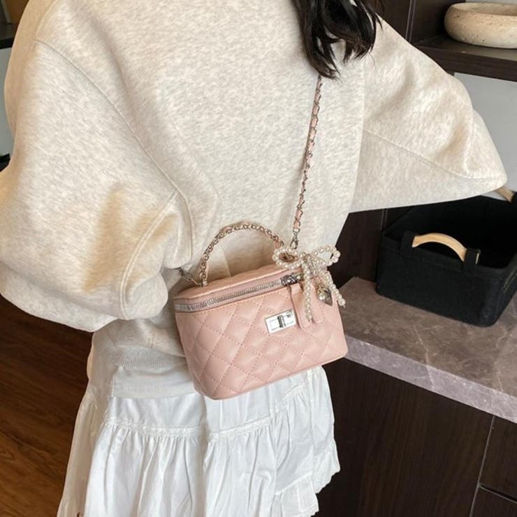 トレンドのチャーム付きキルティングスクエアショルダーバッグ クリスマス レディース | maison de LATIR | 詳細画像4 