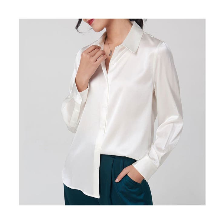 サテン素材でかっこよく着られる大人シャツ サテン オンオフ問わず使える | maison de LATIR | 詳細画像4 