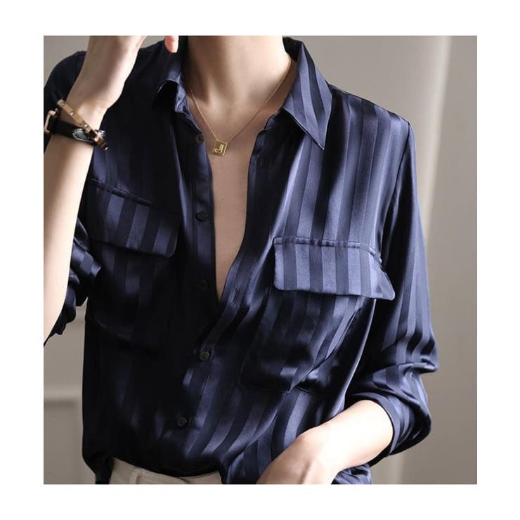 光沢感が上品なストライプデザイン長袖シャツ 秋 縦縞 | maison de LATIR | 詳細画像2 