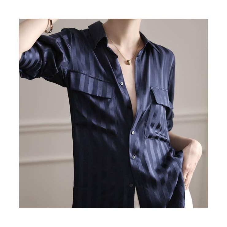 光沢感が上品なストライプデザイン長袖シャツ 秋 縦縞 | maison de LATIR | 詳細画像6 